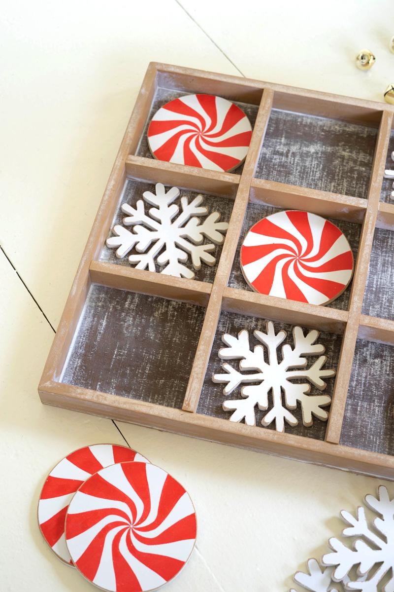 Holiday Wooden Tic-Tac-Toe