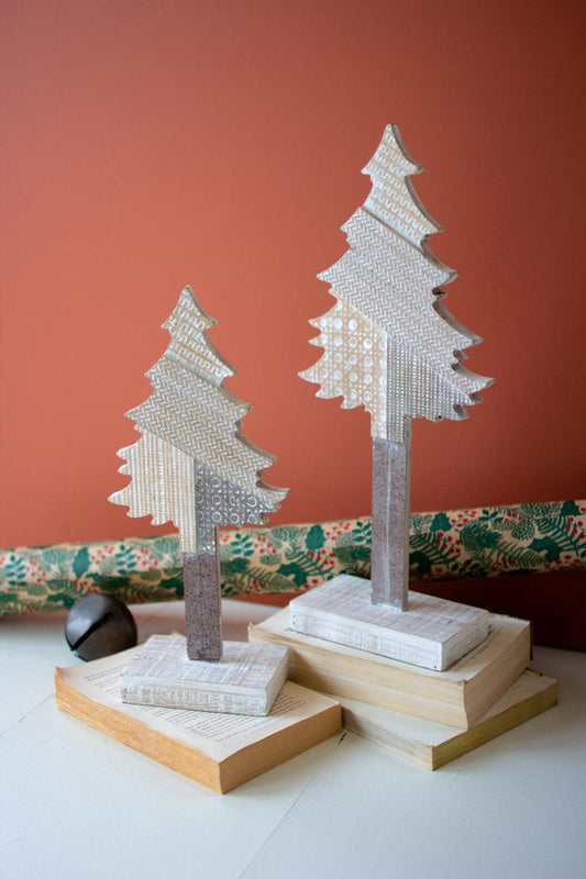 Set of 2 Wooden Christmas Trees on Bases