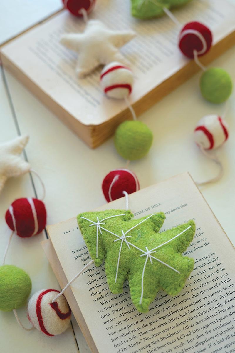 Felt Christmas Garland